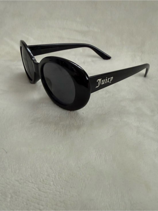 Juicy Couture Black Oval Logo Sunglasses